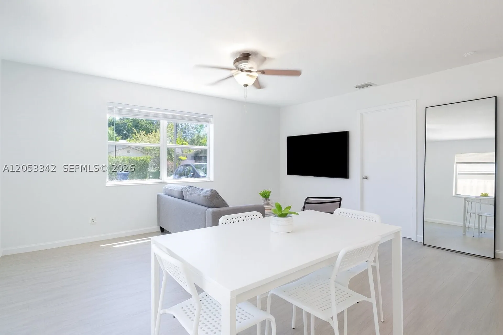 605 SW 14th Terrace Fort Lauderdale FL 33312