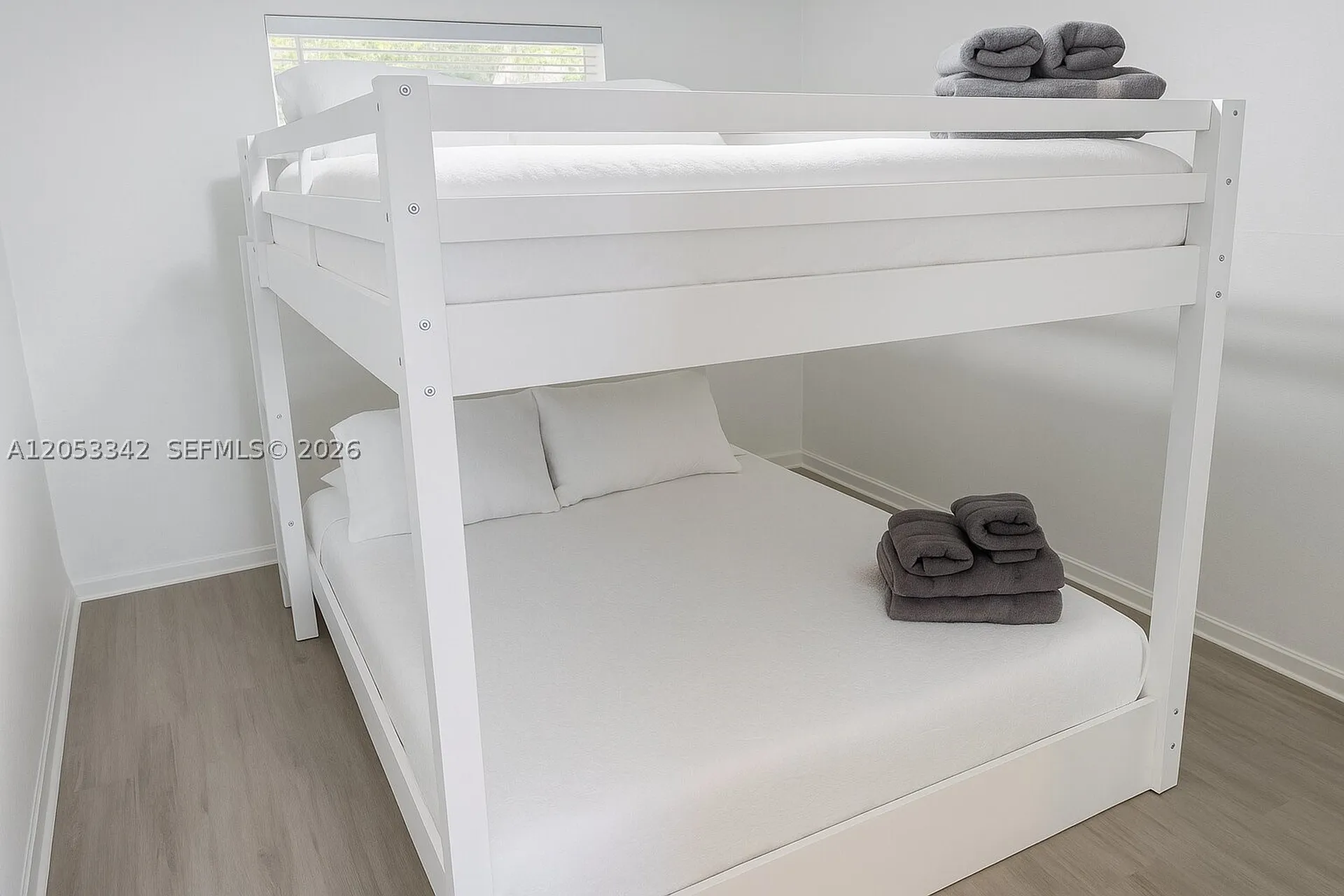 605 SW 14th Terrace Fort Lauderdale FL 33312