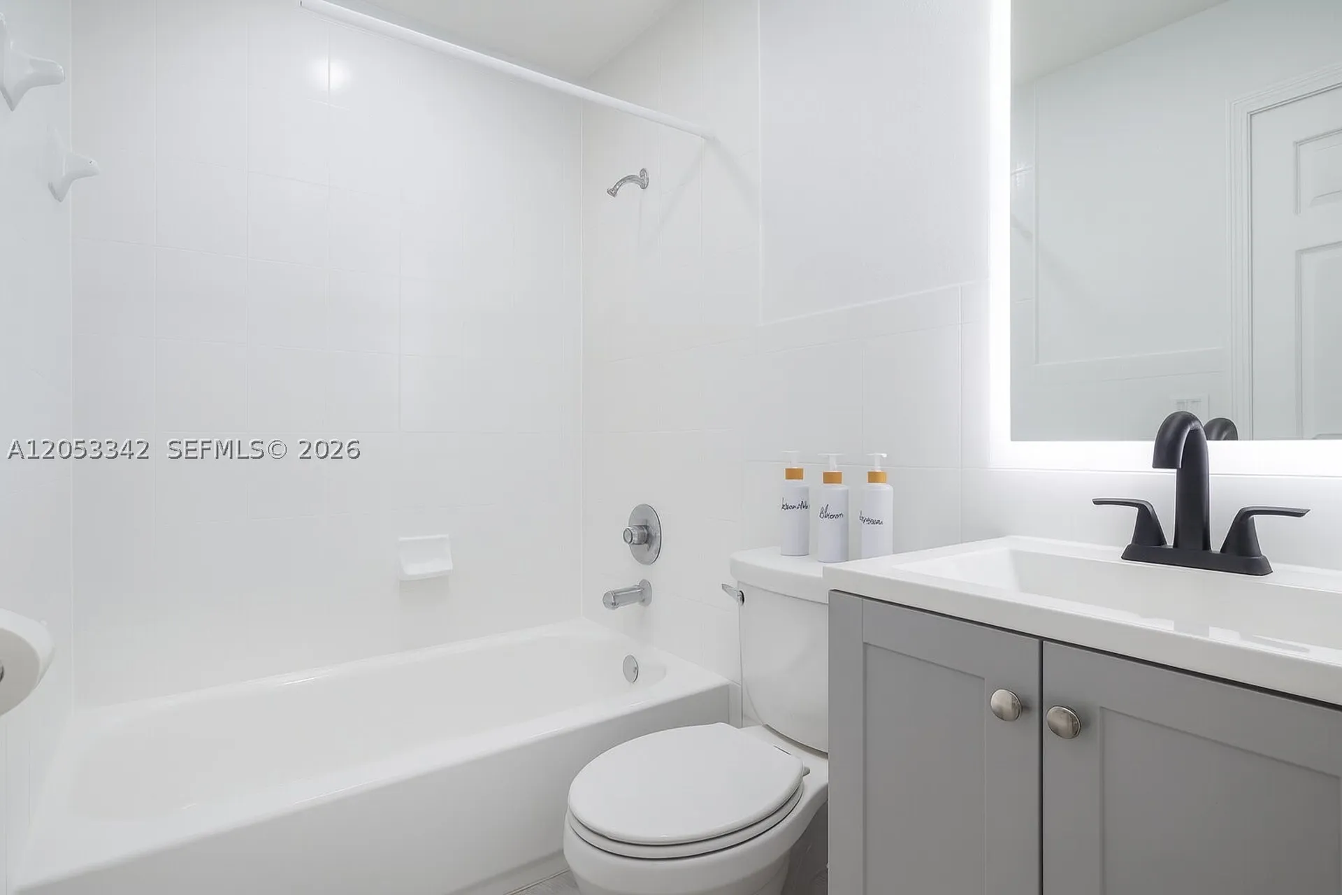 605 SW 14th Terrace Fort Lauderdale FL 33312