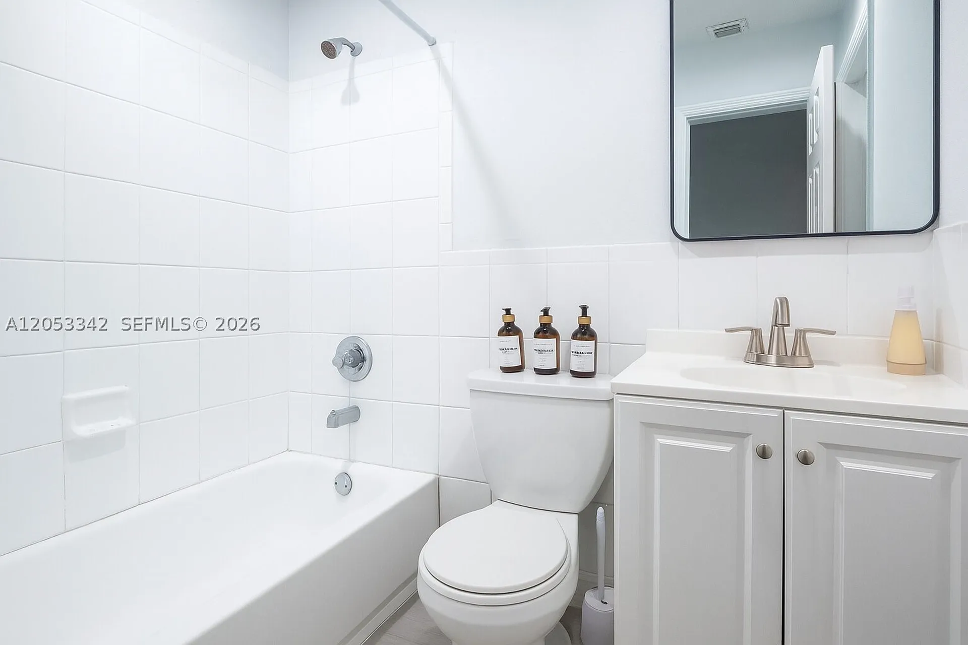 605 SW 14th Terrace Fort Lauderdale FL 33312