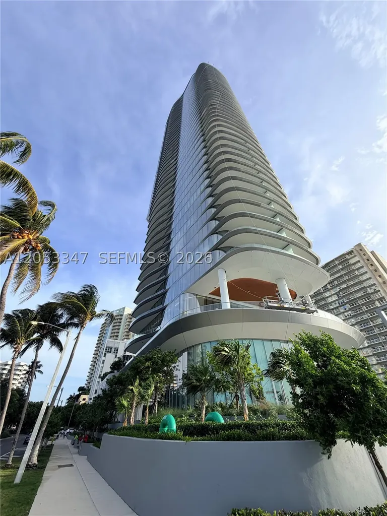 175 SE 25 Road Miami FL 33129