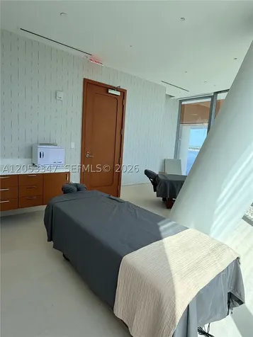 175 SE 25 Road Miami FL 33129