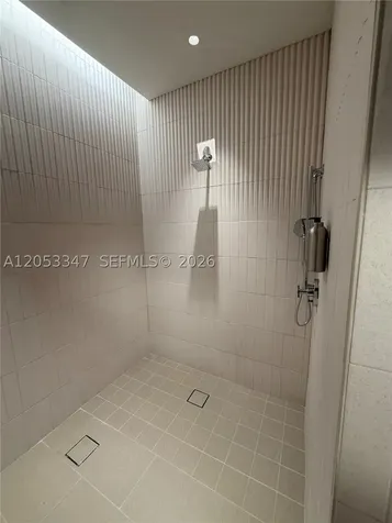 175 SE 25 Road Miami FL 33129