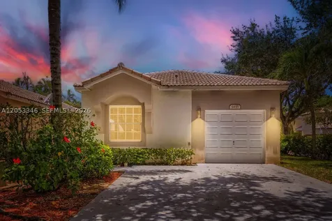 5855 Eagle Cay Terrace Coconut Creek FL 33073