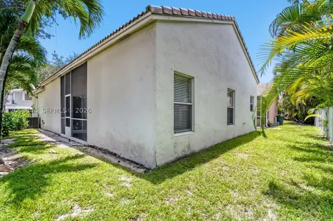 5855 Eagle Cay Terrace Coconut Creek FL 33073