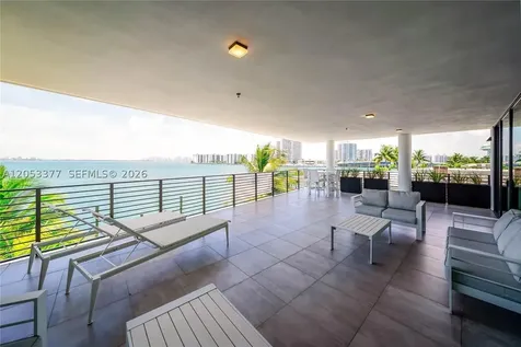 1930 Bay Drive Miami Beach FL 33141