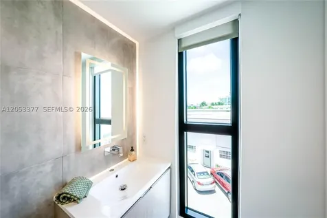 1930 Bay Drive Miami Beach FL 33141