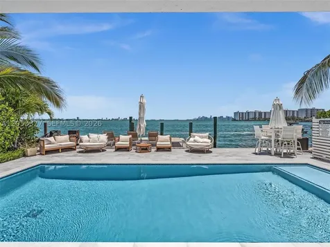 1930 Bay Drive Miami Beach FL 33141