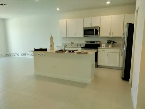 694 SE Lake Falls Street Port St. Lucie FL 34984