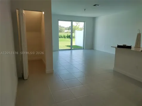 694 SE Lake Falls Street Port St. Lucie FL 34984