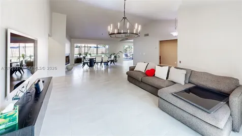 251 NW 92nd Avenue Coral Springs FL 33071