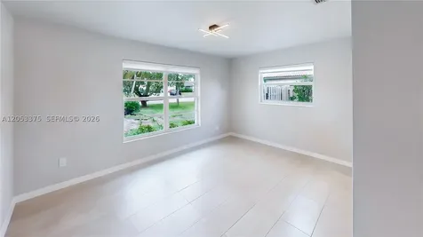251 NW 92nd Avenue Coral Springs FL 33071