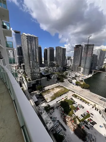 31 SE 5th Street Miami FL 33131