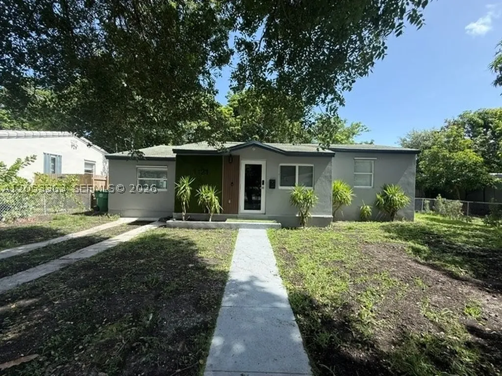 1121 NW 56th Street Miami FL 33127