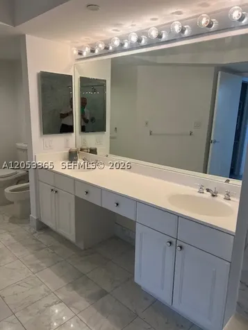3600 Yacht Club Drive Aventura FL 33180