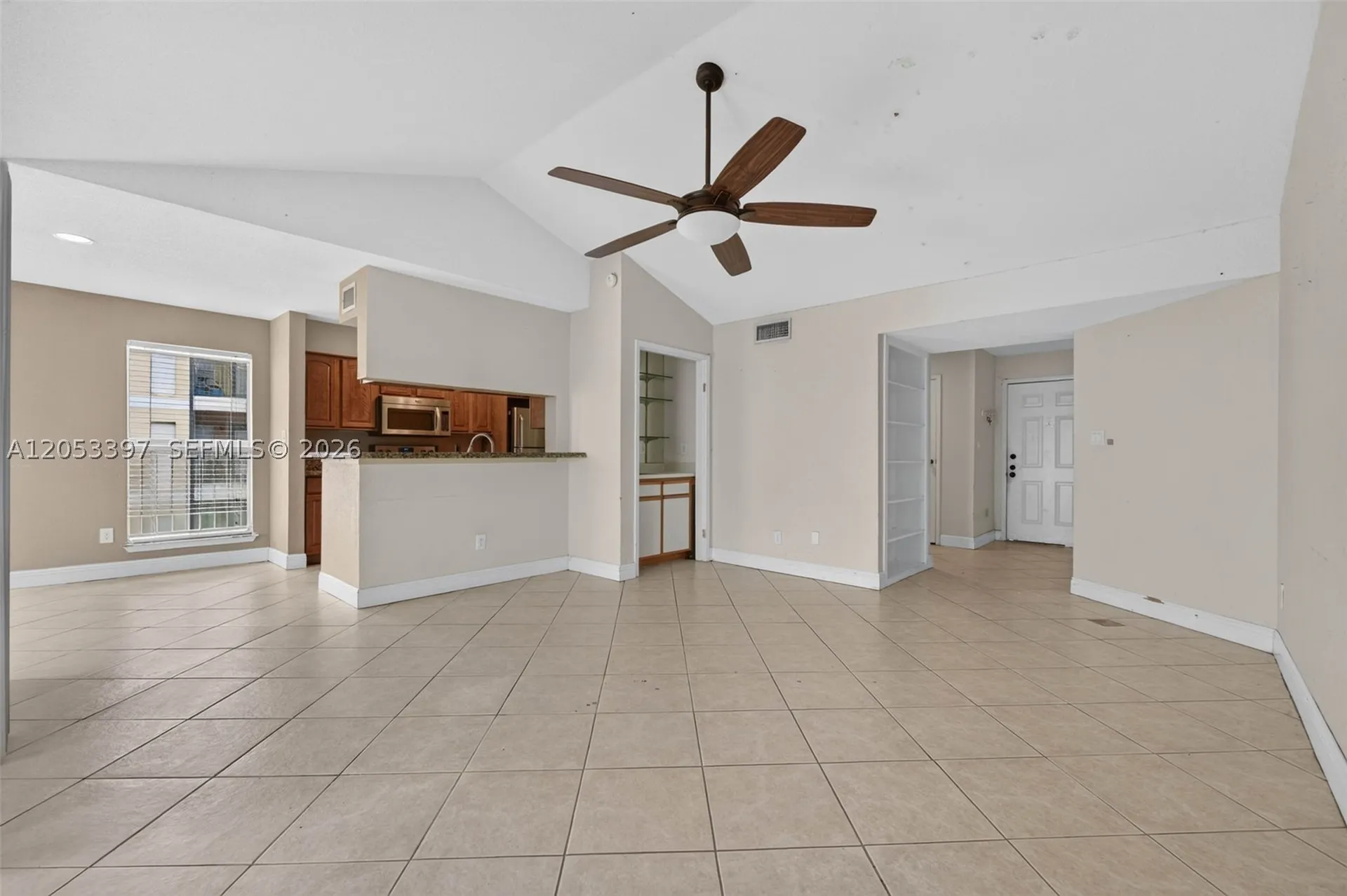995 Riverside Drive Coral Springs FL 33071