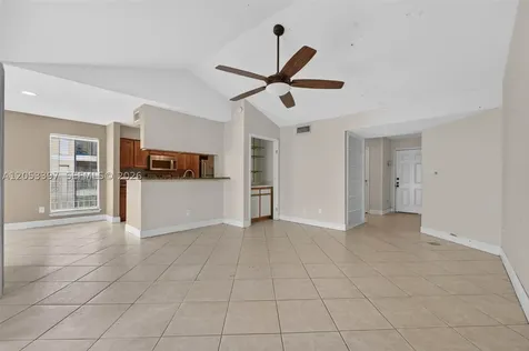 995 Riverside Drive Coral Springs FL 33071