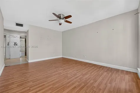 995 Riverside Drive Coral Springs FL 33071