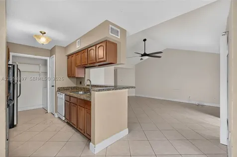 995 Riverside Drive Coral Springs FL 33071