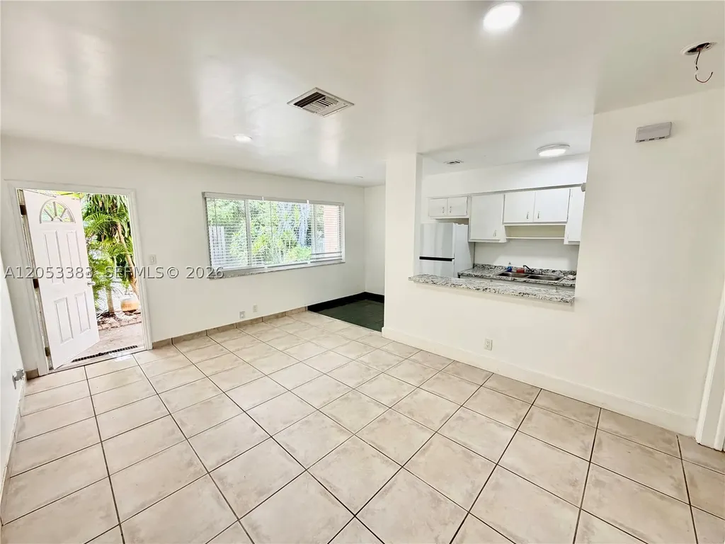 905 SE 13th Street Fort Lauderdale FL 33316