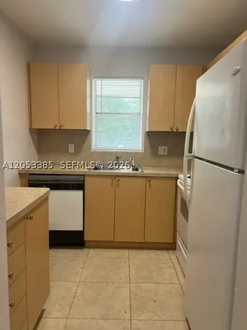 4165 SW 67th Avenue Davie FL 33314