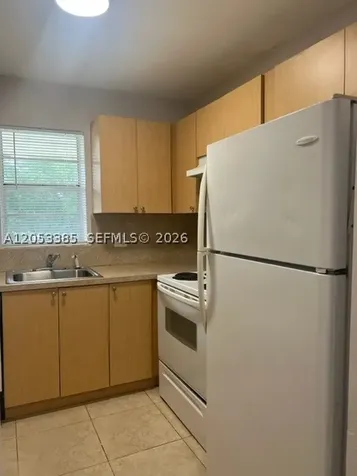 4165 SW 67th Avenue Davie FL 33314
