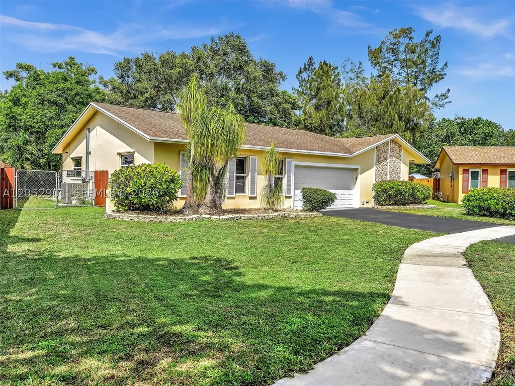 8754 SW 50th Place Cooper City FL 33328