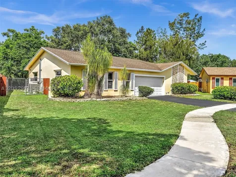 8754 SW 50th Place Cooper City FL 33328