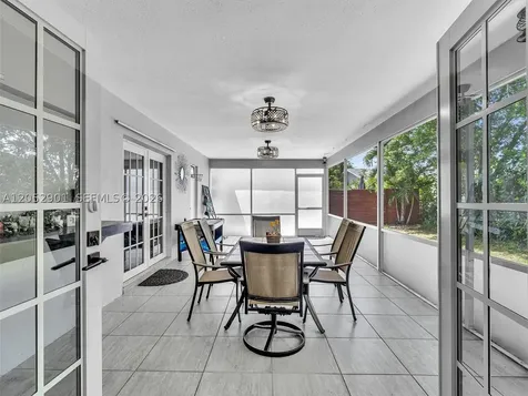 8754 SW 50th Place Cooper City FL 33328