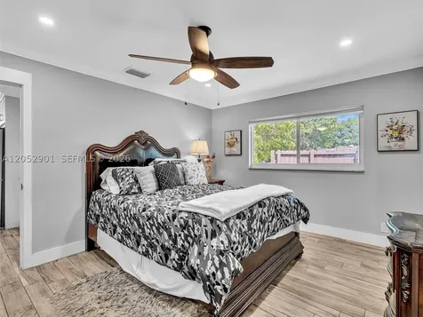 8754 SW 50th Place Cooper City FL 33328