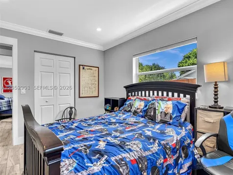 8754 SW 50th Place Cooper City FL 33328