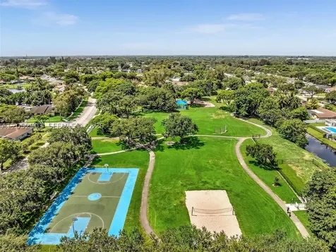 8754 SW 50th Place Cooper City FL 33328