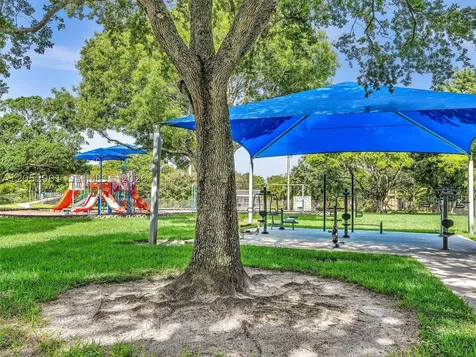 8754 SW 50th Place Cooper City FL 33328