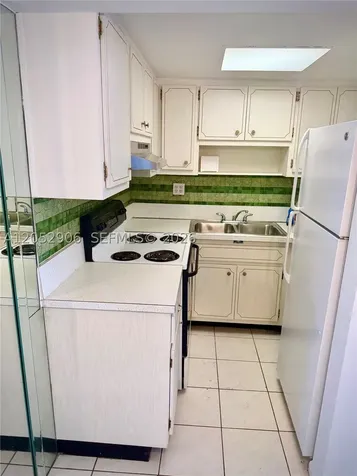 3220 NE 10th Street Pompano Beach FL 33062
