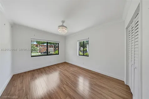 3640 SW 11th Street Miami FL 33135