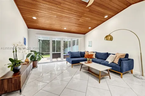 2255 SW 145th Avenue Davie FL 33325