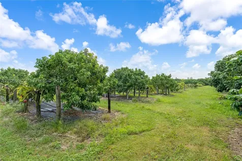 22401 SW 320th Street Homestead FL 33030