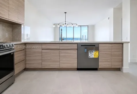 17050 N Bay Road Sunny Isles Beach FL 33160