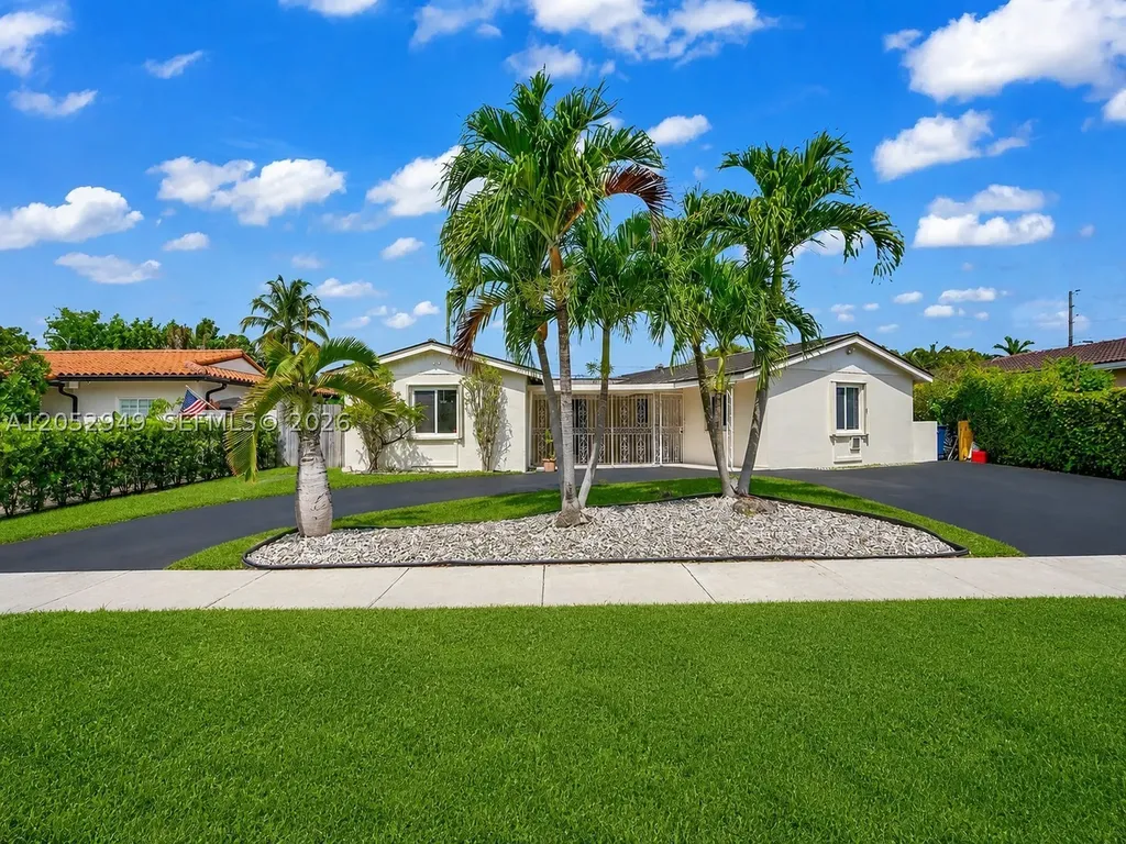 1430 SW 102nd Court Miami FL 33174