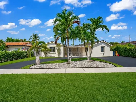 1430 SW 102nd Court Miami FL 33174
