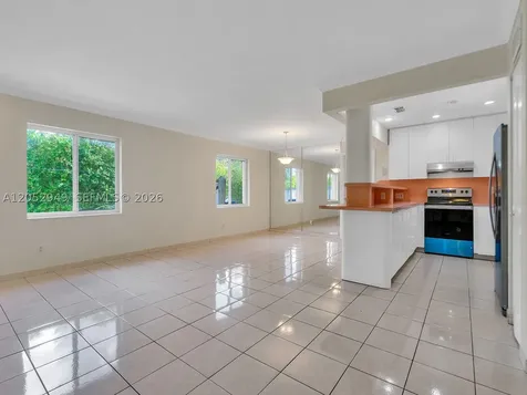 1430 SW 102nd Court Miami FL 33174