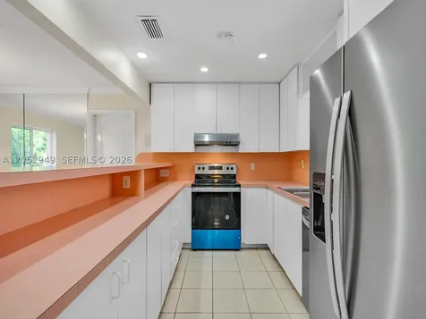 1430 SW 102nd Court Miami FL 33174