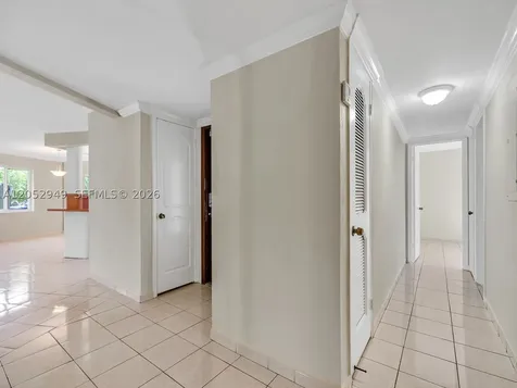 1430 SW 102nd Court Miami FL 33174