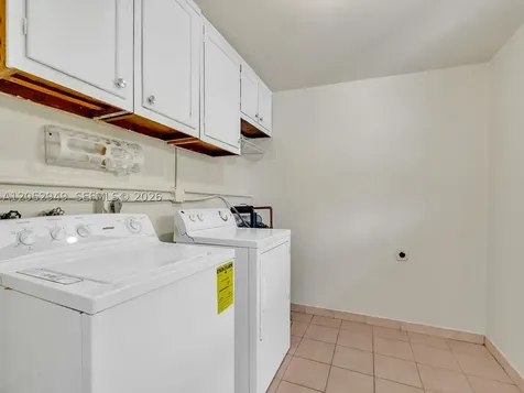 1430 SW 102nd Court Miami FL 33174