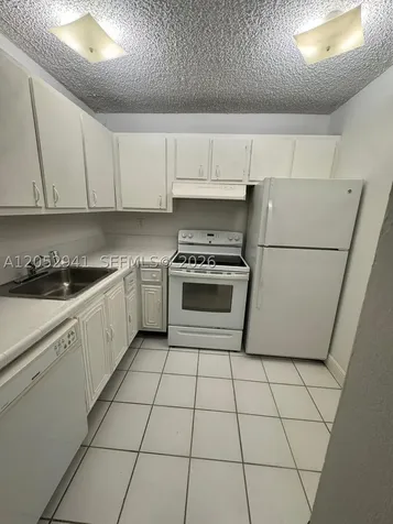 488 NW 165th St Road Miami FL 33169