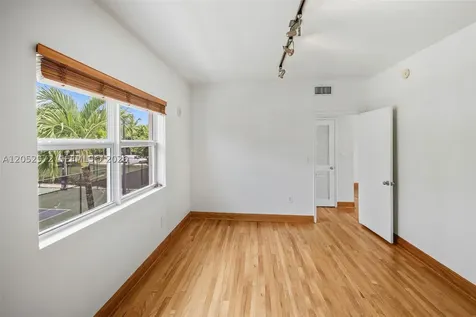 1100 Venetian Way Miami FL 33139