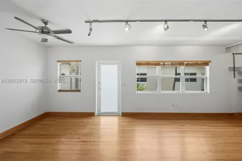 1100 Venetian Way Miami FL 33139