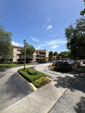 6305 Gage Place Miami Lakes FL 33014