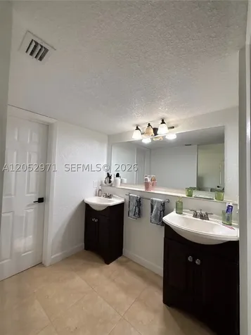 6305 Gage Place Miami Lakes FL 33014