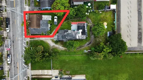 765 W 23rd Street Hialeah FL 33010